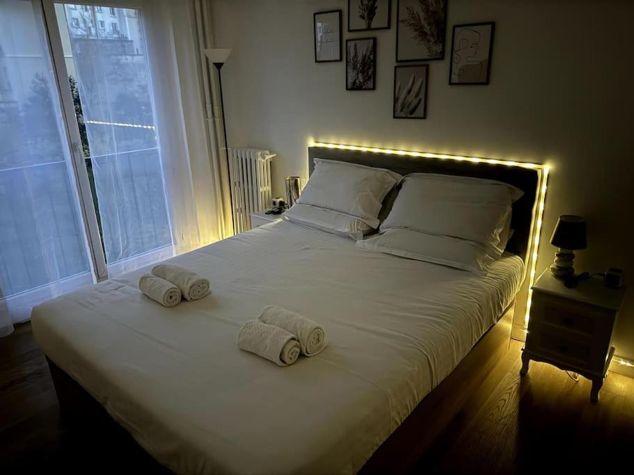 Superbe Appartement Avec Belle Vue Jardin Paris Eksteriør bilde